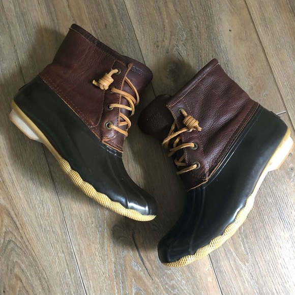 Sperry Women's Brown Duck Boots - Leather Waterproof Rubber - Side Zipper - Picture 4 of 12
